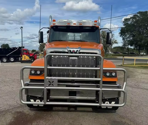Camión de cabina diurna STRONG 2022 2023 Western Star 49X - Motor Detroit 470HP, transmisión automática Dt12 de 12 velocidades, camión semirremolque de cabina diurna usado para transporte - Product Image 1
