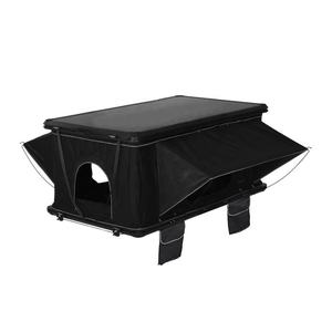 Tente de toit rigide à structure alvéolée, alimentée par l'énergie solaire, ouverture automatique, construction légère, pour le camping en véhicule, disponible depuis les États-Unis - Product Image 1