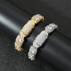 Bracelet en diamant moissanite de qualité supérieure avec design à maillons cubains réglables, disponible à prix d'exportation depuis l'Inde - Product Image 6