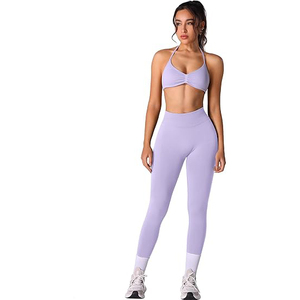Ensemble de yoga au design interactif pour femmes, soutien-gorge de sport respirant en tricot, leggings sculptants taille haute, séchage rapide, mélange de nylon et de spandex - Product Image 1