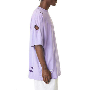 T-shirts graphiques pour hommes, coton délavé vintage, effet usé, détails déchirés, tissu doux et respirant, tenue décontractée pour l'été - Product Image 3