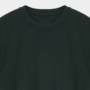 T-shirt à manches courtes en tricot surdimensionné pour homme, col rond, couleur unie, style décontracté, longueur normale, noir - Product Image 3