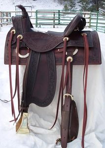Selle de cheval en métal durable BS International NA177 en solde, designs personnalisables, cuir écologique, équitation américaine - Product Image 4