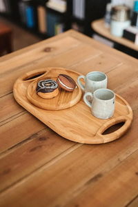 Bandeja de Servir de Madera Pulida Sostenible al por Mayor, Diseño Antiguo, Apta para Lavavajillas, Compartimento Único, Mango de la Mejor Calidad - Product Image 6