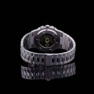 Montre classique pour homme avec affichage analogique, bagues en moissanite, bracelet en alliage, boîtier plaqué or rose 20 mm, verre 41 mm - Product Image 4