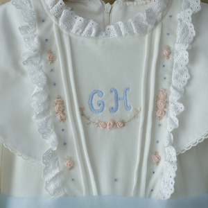 ชุดเดรสเด็ก Aine Kid Couture ชุดกำมะหยี่เด็กผู้หญิงหลากสี แขนครึ่งแขน ปักลูกปัดทำมือ ความยาวระดับเข่า ชุดรับศีลจุ่ม ไซส์ S - Product Image 4
