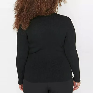 Suéter de Mujer de Talla Grande con Cuello Redondo y Manga Larga, Diseño Calado, Estilo Casual y Sencillo - Product Image 3