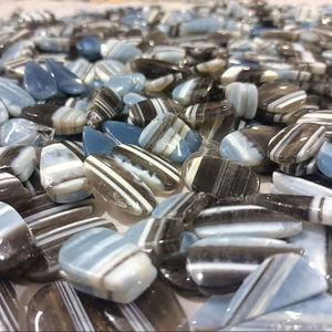 Lot de paires de cabochons d'opale bleue naturelle Owyhee, opale pigeon, pour la fabrication, vente en gros - Product Image 3