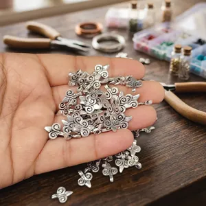 Venta al por Mayor de Dijes de Latón para la Fabricación de Joyería |   Colgantes de Plata Antigua para Manualidades |   Componentes de Joyería de Latón - Product Image 5