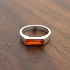 Anillo Minimalista de Cornalina, Plata de Ley, Gema Rectangular Naranja, Joyería Unisex Hecha a Mano, Regalo - Product Image 1