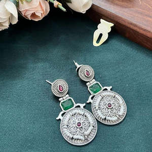 Pendientes colgantes de perlas y piedra Pota chapada oxidada 11714315DPG Tipo de producto - Product Image 1