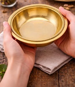 ชามฮัลวาทองเหลืองแท้แบบดั้งเดิมสำหรับเสิร์ฟขนมหวาน ของหวาน ภาชนะทองเหลืองทำมือสำหรับบนโต๊ะอาหาร - Product Image 6