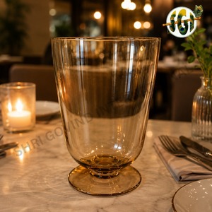 Porte-bougie rond en verre résistant à la chaleur, fait à la main, avec un motif de taches bleues, pour la décoration de la maison à Noël, la Saint-Valentin et Pâques - Product Image 2