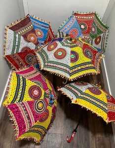 Le Décor Affaire Rajasthani Parapluie pour Décor Indien Patchwork Parapluie Fait Main Protection Solaire Femme Parapluie Parasol - Product Image 1