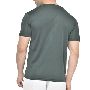 Camiseta de diseño sencillo y profesional, ligera, fácil de transportar y plegable para hombre, en oferta. - Product Image 3