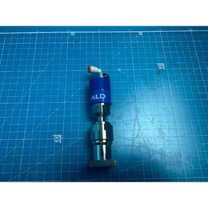 วาล์วไดอะแฟรม Swagelok รุ่น 6LVV-MSM-ALD3ET-W3-P-CSL ALD มือสอง สภาพเดิม อะไหล่อุปกรณ์เซมิคอนดักเตอร์ยี่ห้อ Legacy - Product Image 1