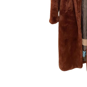 Chaquetas de Mujer al por Mayor de Última Moda, Hechas a Medida, OEM, de Alta Calidad, Abrigo Largo de Piel de Oveja para Invierno con Cuello de Piel de Zorro, Elegante y a la Moda - Product Image 5