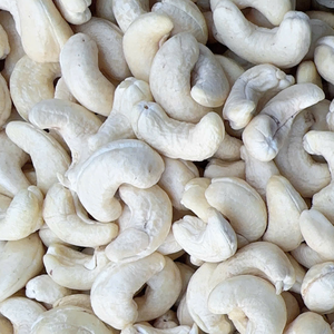 Wholesale Cheap Raw Cashew <b>Nuts</b> WW180, WW240, WW320, LP, WS Cashew <b>Nuts</b> Roasted Cashew <b>Nuts</b> Short Leadtime - Product Image 1