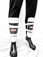 Protections de tibia en mousse EVA en fibre de carbone IBERIA 3K pour hockey |   Protège-tibias professionnels légers pour adultes, couleur personnalisée |   OEM/ODM