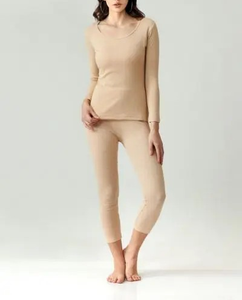 Conjunto de Ropa Interior Térmica sin Costuras para Mujer, Transpirable y Ecológica, Camiseta y Pantalones Largos, Color Morado Sólido, Cuello y Mangas, Capa Base Cálida para Invierno - Product Image 1