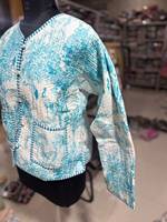 Veste matelassée florale pour femme, col en V, manches longues, en coton, pour le printemps, fermeture boutonnée, avec patch, cadeau pour elle