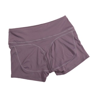 Shorts décontractés pour hommes, taille haute, couleur unie, en toile respirante, avec logo tricoté à l'avant, style sportswear - Product Image 3