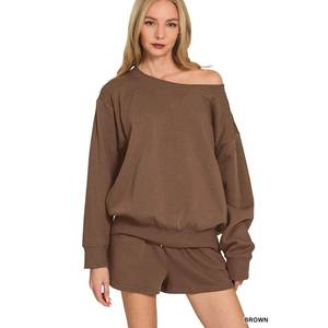 Veloro Zenana Ensemble de vêtements de nuit pour femme, marron, taille S, sweat-shirt à col bateau en polaire et short, vêtements de nuit confortables, 504g - Product Image 2
