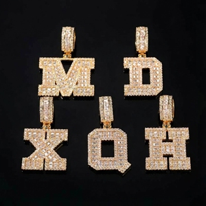 Colgante Personalizado de Plata 925 con Moissanita y Baño de Rodio, Diseño de Letra Iced Out, Joyería Hip Hop Unisex para Fiesta - Product Image 2