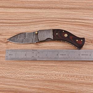 Couteau pliant EDC artisanal de haute qualité en acier Damas, avec verrouillage Liner Lock, manche en G10 Micarta de qualité industrielle, pour usage extérieur personnalisé, vente en gros - Product Image 5
