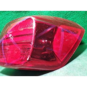 Luz Trasera Derecha Usada para Carnival 92402A9110 - Product Image 3