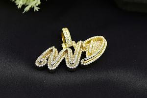 Colgante de Diamante Moissanita para Hombre, Estilo Rapero, Dos Tonos, Personalizado con Nombre, Plata 925, Pasa el Test de Diamantes - Product Image 3