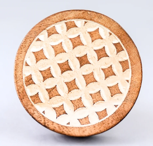 Perilla de armario cuadrada de madera de latón dorado hecha a mano para tocadores, cajones, dormitorios, salas de estar, hoteles - Product Image 4