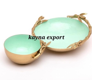 Tazón para servir de hoja de metal chapado en oro decorativo elegante con esmalte brillante acabado artesanía tazón para servir de metal diseño de hoja de oro - Product Image 1