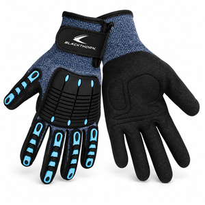 Guantes de Seguridad Mecánicos Naranja y Negro Antiestáticos Duraderos Antideslizantes con Grano de Protección en la Muñeca de 12 Pulgadas Resistentes a Cortes y Pantalla Táctil - Product Image 3