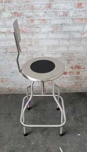 Tabouret de bar pivotant en acier inoxydable avec dossier, hauteur réglable, structure en acier 304, support de pieds, pivotant moderne, usage commercial - Product Image 6