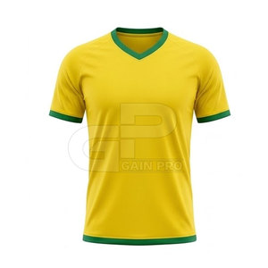 Kit complet de supporters de football conçu pour les clubs de fans, les événements sportifs et le soutien en stade, avec des articles de qualité supérieure - Product Image 2