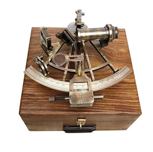 Réplique de sextant nautique décoratif en laiton pour les passionnés de mer, décoration de bateau vintage, décoration de bureau, pour collectionneurs et idées cadeaux - Product Image 5