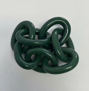 Modern Green Resin Napkin Rings Interlocking Ring Design Round Table Decor - Product Image 1