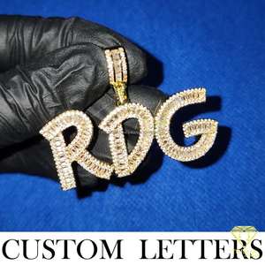 Colgante personalizado con la inscripción "TEEKA" en letra cursiva, con diamante moissanita, cadena estilo hip hop, joyería de moda, regalo para mujer - Product Image 2