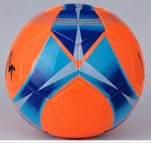 ลูกฟุตบอลฝึกซ้อมคุณภาพเยี่ยม เย็บด้วยเครื่องจักร - Product Image 3