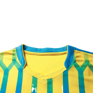 ชุดเสื้อฟุตบอลพิมพ์ลายแบบ OEM สำหรับผู้ชาย ปรับแต่งชื่อทีม/ชื่อผู้เล่นด้านหน้า ระบายเหงื่อ แห้งเร็ว ทรงสปอร์ต - Product Image 2
