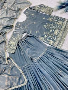 Conjunto de Salwar Kameez de Seda Fendi Pura con Estampado en Relieve, 3 Piezas, Color Gris, para Mujer, con Sharara y Dupatta, Corte Regular, Secado Rápido, para Fiestas y Bodas - Product Image 5