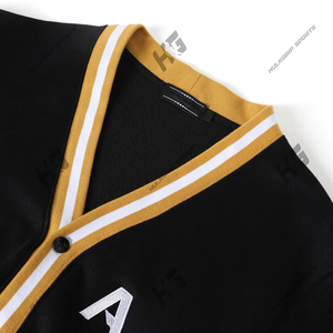 Cárdigan Unisex de Manga Larga con Cuello en V, Acrílico, Bordado Negro y Dorado, de Secado Rápido |   Cárdigan Masónico Bordado OG para Damas/Señores - Product Image 4