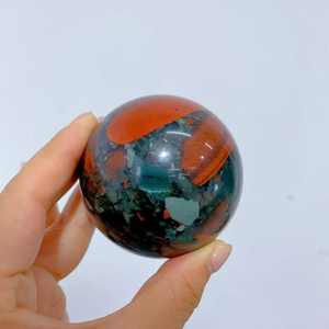 Esfera de piedra de sangre africana natural pulida, bola de cristal para sanación, esfera de heliotropo roja y verde para meditación - Product Image 2