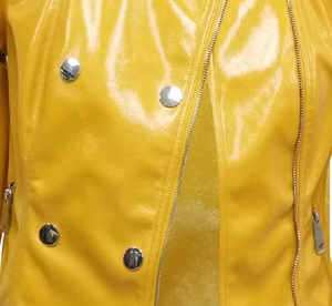 Chaqueta de Motera de Piel de Oveja Amarilla para Mujer, Estilo Regular, Transpirable, Elegante y Moderna para Invierno - Product Image 5