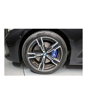BMW Série 3 320i M Sport Modèle décembre 2023 avec 17 389 km Volant à gauche Boîte de vitesses automatique Caméra de recul - Product Image 5