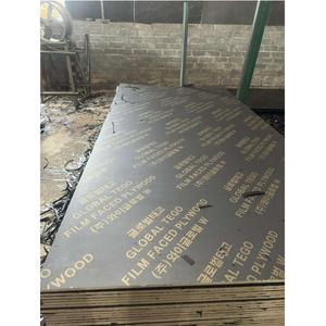 Panneaux de contreplaqué hydrofuges modernes de haute qualité, revêtus d'un film, du fabricant vietnamien Asean Wood, au meilleur prix, pour coffrage en béton - Product Image 1