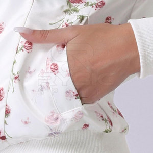 Chaquetas Varsity Acolchadas y Cálidas de Invierno para Mujer, con Estampado Urbano, Ropa de Estilo de Vida Contemporáneo para Uso Diario y Comodidad - Product Image 5