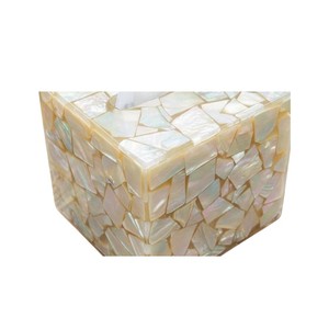 Boîte à mouchoirs en bois faite à la main avec incrustation de nacre pour la décoration de la maison - Product Image 4