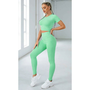 Ensemble de yoga 2 pièces pour femme, tenue de sport sans couture, vêtements de fitness, tenue de sport à manches courtes pour femme - Product Image 1